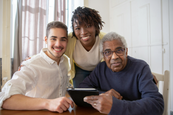 9 Signs Your Aging Parents Need Help at Home (That Most Families Miss Until It’s Too Late)